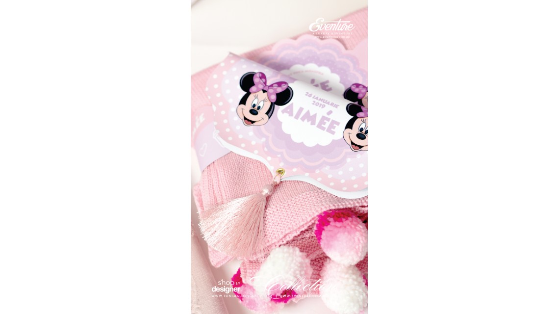 Trusou de botez Minnie Mouse pentru fetite personalizat prin brodare, Happy Minnie  1